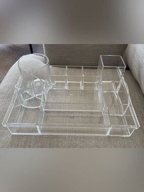BINO 11 Compartment Jewelry and Makeup Organizer, clear acrylic - 15” x 11”